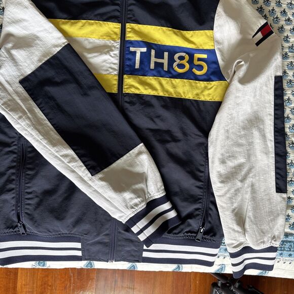 Tommy Hilfiger TH85 Colorblock Hooded Jacket Size Small Petite Blue White NWOT - Picture 15 of 16